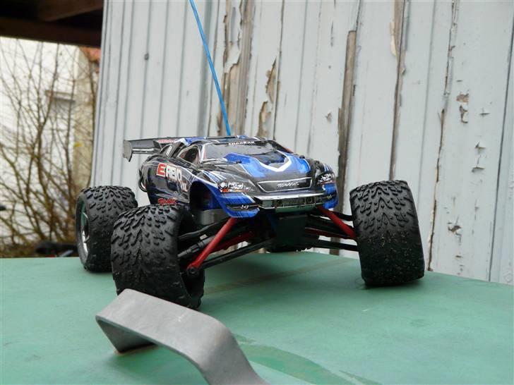 Off-Roader e-revo vxl (blå) - forfra billede 15