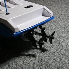 Båd Traxxas båd SOLGT