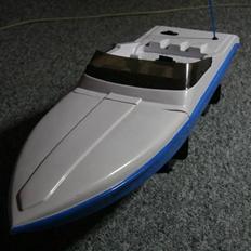 Båd Traxxas  båd        SOLGT