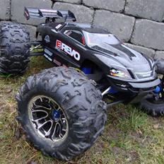 Off-Roader E-Revo Brushless Edition