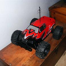 Off-Roader REELY monstertruck Titan