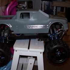 Off-Roader Thunder Tiger-MTA4 SOLGT