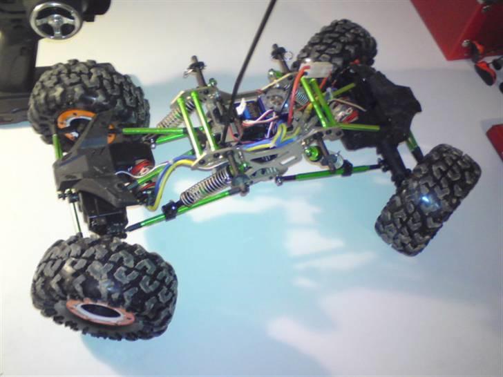 Off-Roader HBX Rock Crawler - alle fire hjul drejer modsat hinnanden billede 16