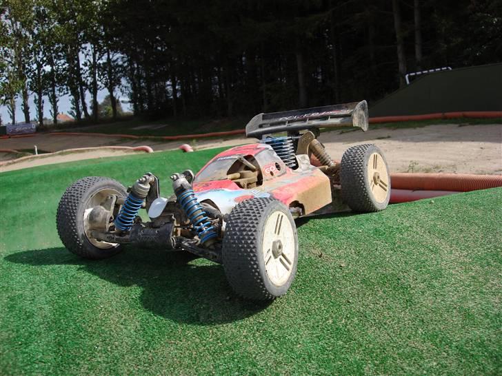 Buggy xray xb8 billede 1