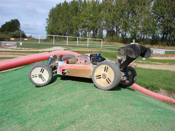 Buggy xray xb8 billede 2