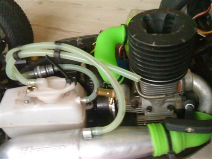 Buggy Hyper 7 TQ solgt billede 5