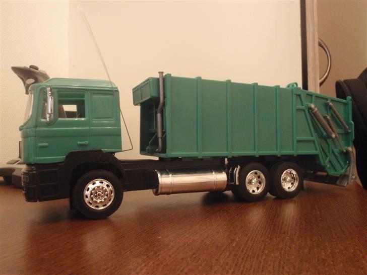 Lastbiler skralde bil - man skraldevogn billede 2