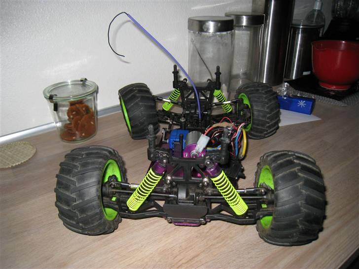 Off-Roader tyrannosaurus solgt billede 17