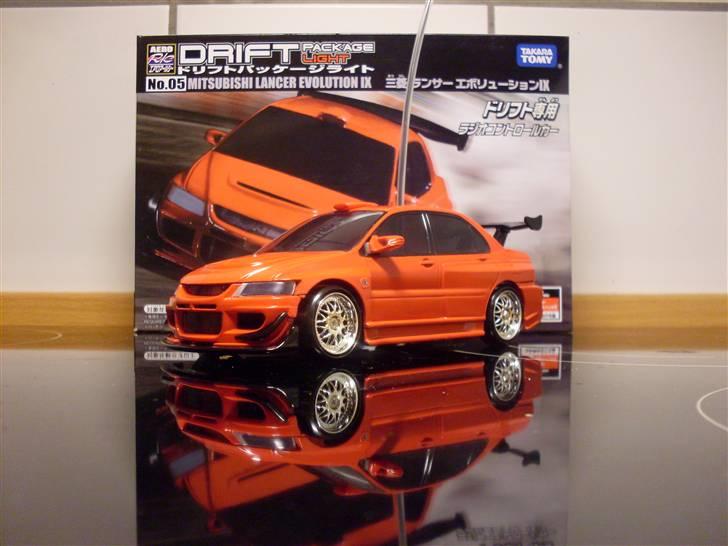 Bil Tomy Drift Package Lancer billede 1