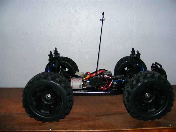 Off-Roader REELY monstertruck Titan billede 5