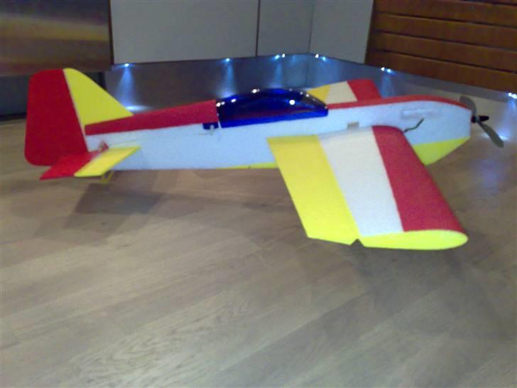 Fly Space 900 billede 3