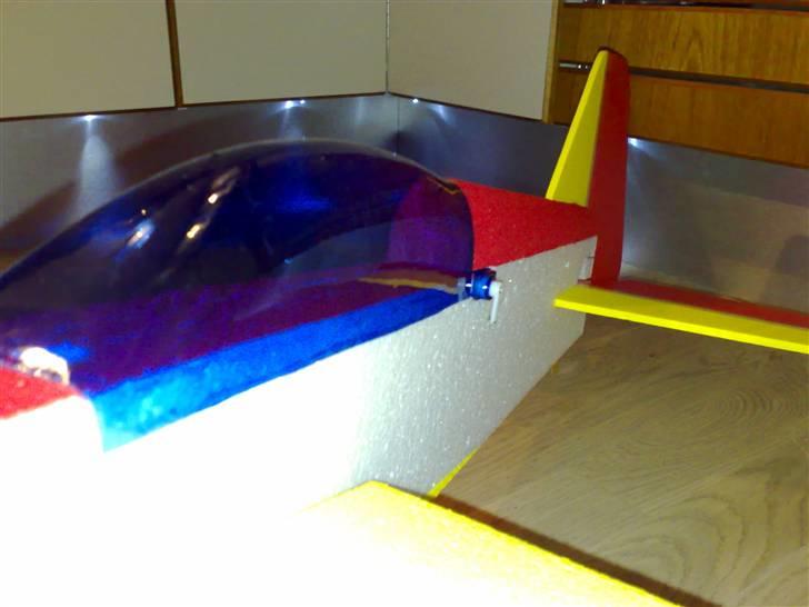 Fly Space 900 billede 5