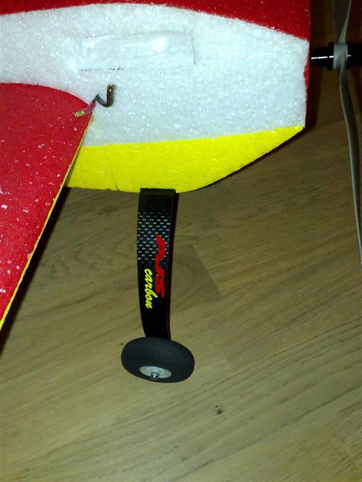 Fly Space 900 - Plads til 3xLiPo 1300 mAmp billede 12