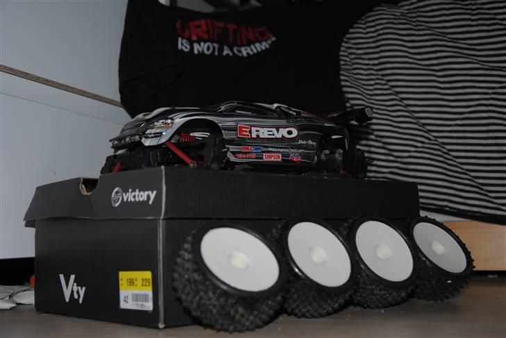 Off-Roader E-revo vxl *SOLGT* - Nyt!. I god kvalitet billede 1