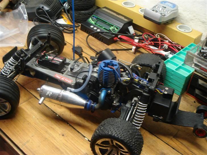 Bil Traxxas Rustler Solgt  billede 3