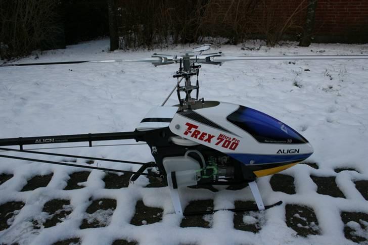 Helikopter             T-Rex 700 L E billede 2