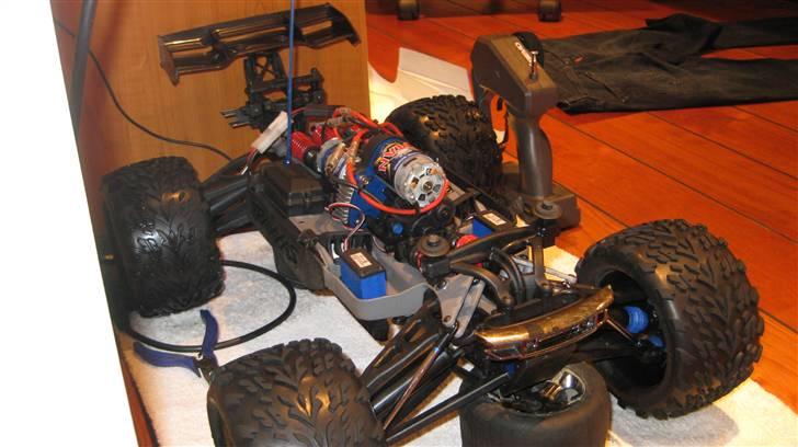 Truck Traxxas E-Revo Solgt !  billede 15