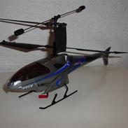 Helikopter Lama v4