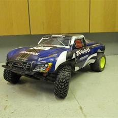 Off-Roader TRX Slash Short Course