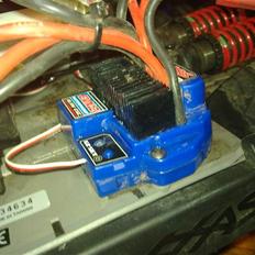 Off-Roader Traxxas e revo (byttede)