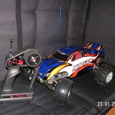 Bil Traxxas xl- 5 Rustler 