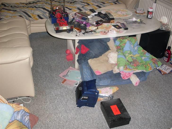 Lastbiler Volvo FH12 420 - Så skulle den "opgraderes"... Hold da k*** hvor det rodede...  billede 10