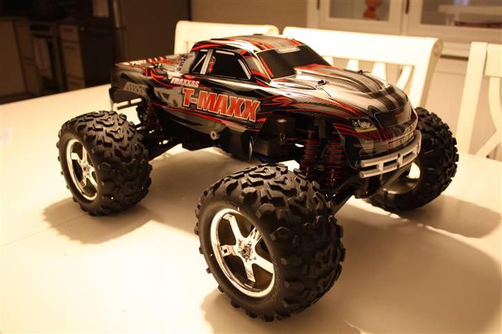 Off-Roader Traxxas T-Maxx 3.3 billede 5