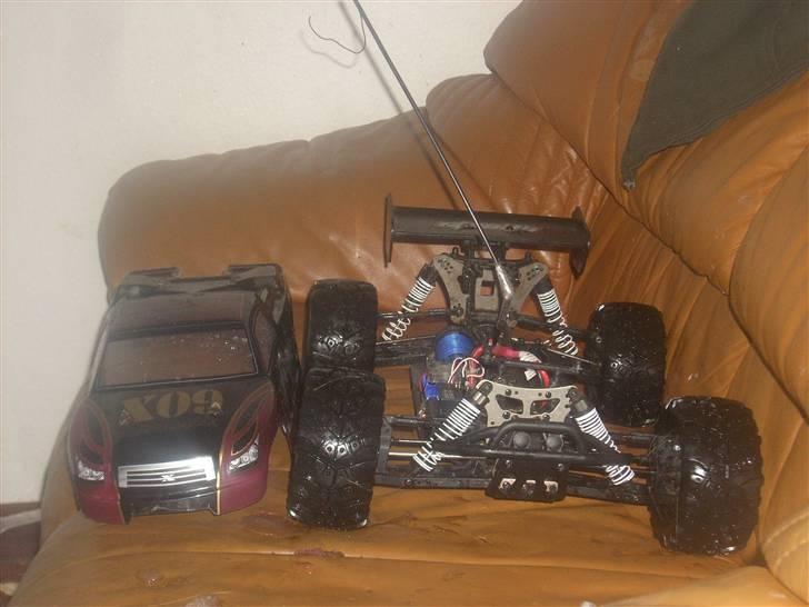 Off-Roader Stealth x09 brushless RTR billede 1