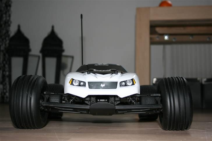 Off-Roader HPI E Firestorm Brushless - Fed front. Ik´? billede 4