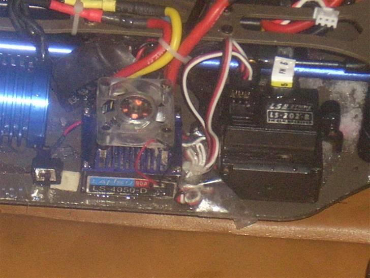 Off-Roader Stealth x09 brushless RTR billede 9