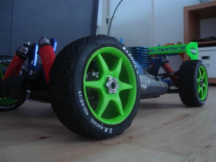 Bil Bazooka.1 billede 1