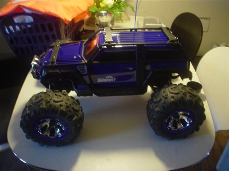 Off-Roader Traxxas Summit "BAD ASS" billede 3