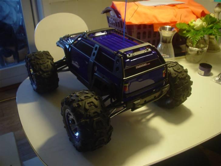 Off-Roader Traxxas Summit "BAD ASS" billede 4