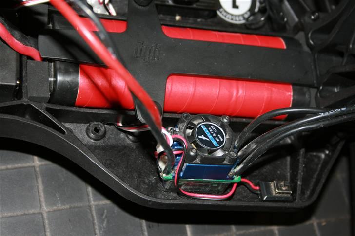 Off-Roader HPI E Firestorm Brushless - Den Nye brushless ESC billede 12