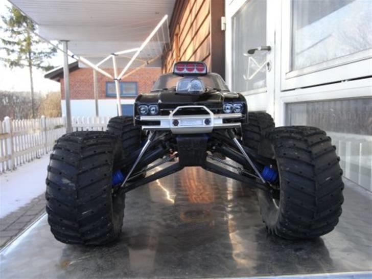 Truck E-Revo #Solgt# billede 1