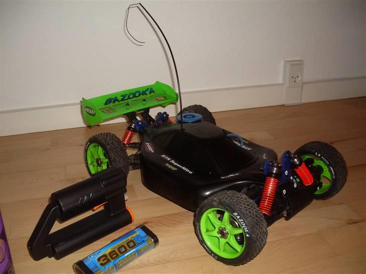 Bil Bazooka.1 billede 15