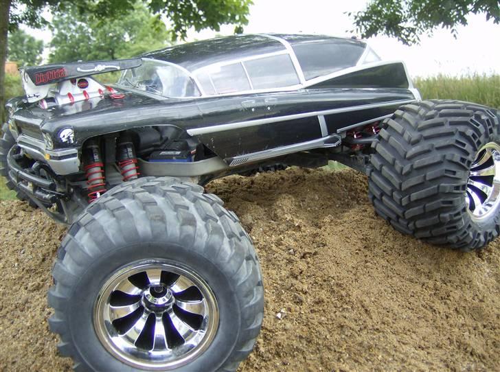 Off-Roader :E-Maxx V Twin Lipo og Bl billede 19