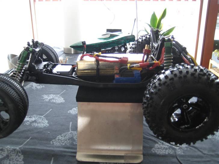 Bil Ansmann XT Pro Kit - Her ser vi lidt af fælgene som jeg har malet sorte. billede 8