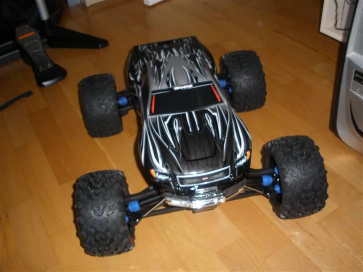 Bil revo 3.3 billede 2