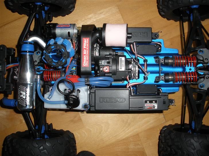 Bil revo 3.3 billede 4