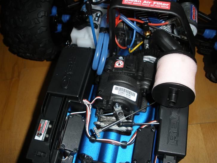 Bil revo 3.3 billede 9