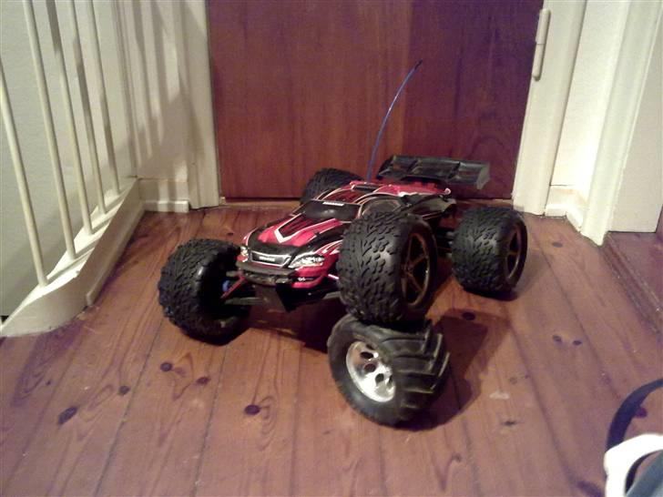Off-Roader Traxxas e revo (byttede) billede 10