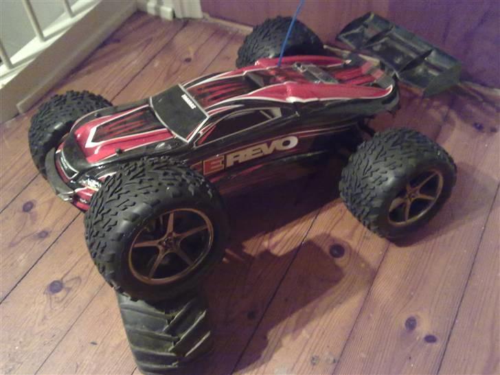 Off-Roader Traxxas e revo (byttede) billede 11