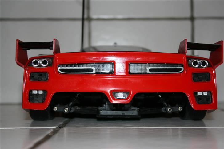 Bil Kyosho Fazer FXX (Enzo) billede 3