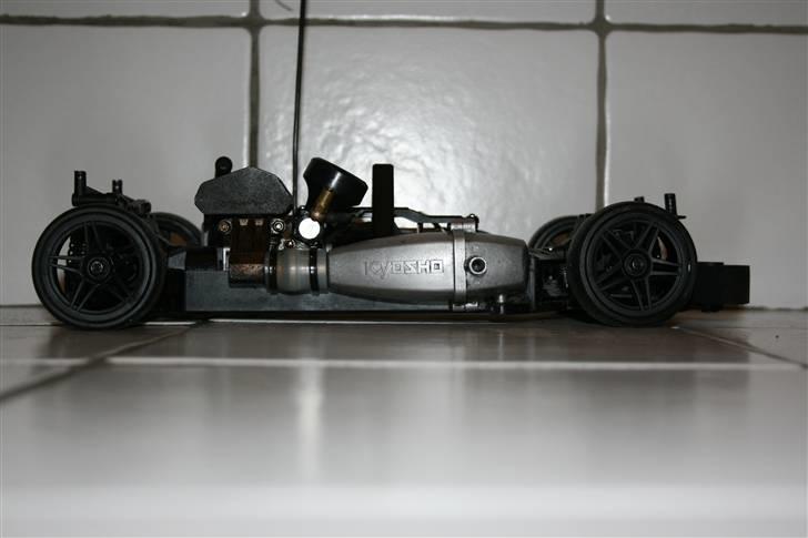 Bil Kyosho Fazer FXX (Enzo) billede 8