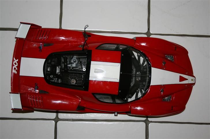 Bil Kyosho Fazer FXX (Enzo) billede 9