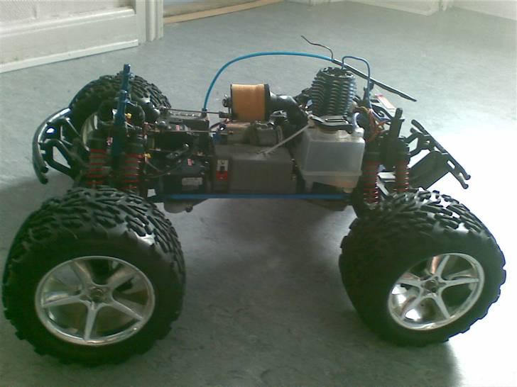 Bil Traxxas T-Max(solgt) billede 5