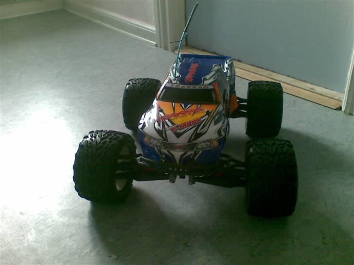 Bil Traxxas T-Max(solgt) billede 7