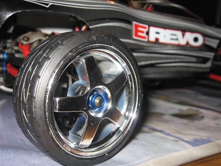 Off-Roader Traxxas E-Revo VXL 1/16 - Chrom billede 3