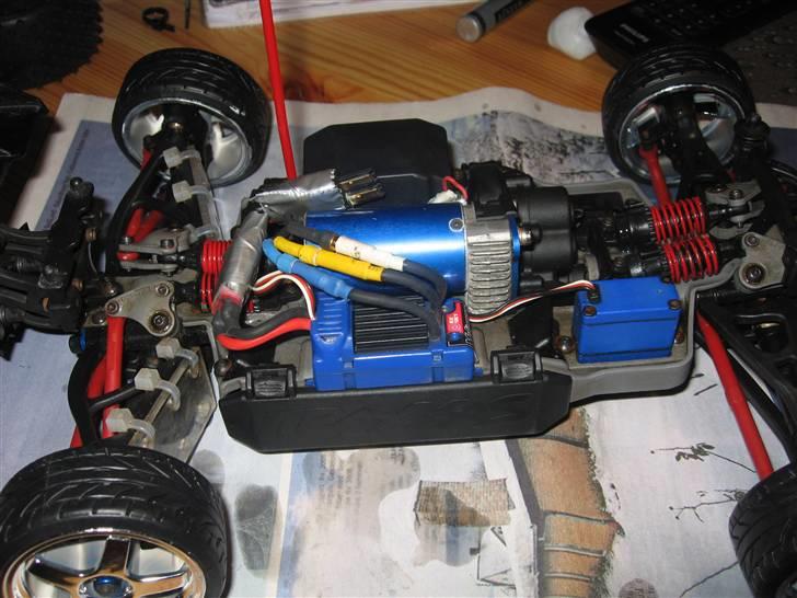 Off-Roader Traxxas E-Revo VXL 1/16 - Den lille maskine.. :D billede 8